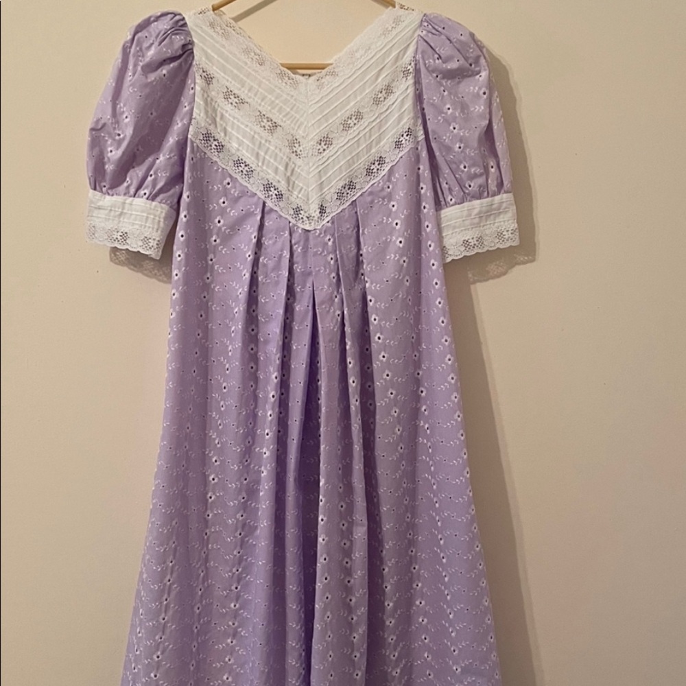Princess Kaiulani Lavender Eyelet Muumuu